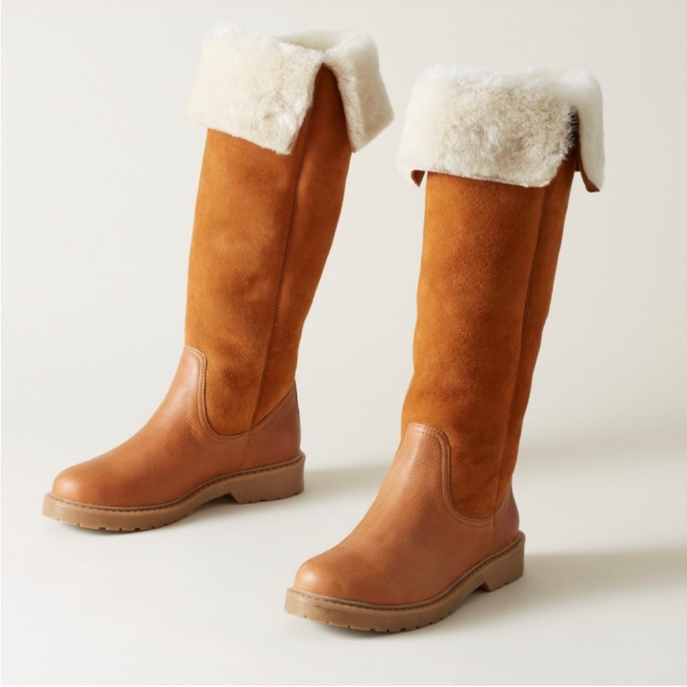 Cozy Tan Shearling-Lined Winter Boots
